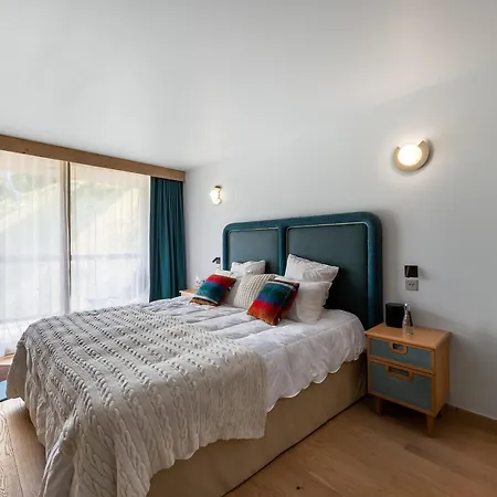 Spacieux Avec Jacuzzi, - Fr-1-562-79 Appartement Courchevel
